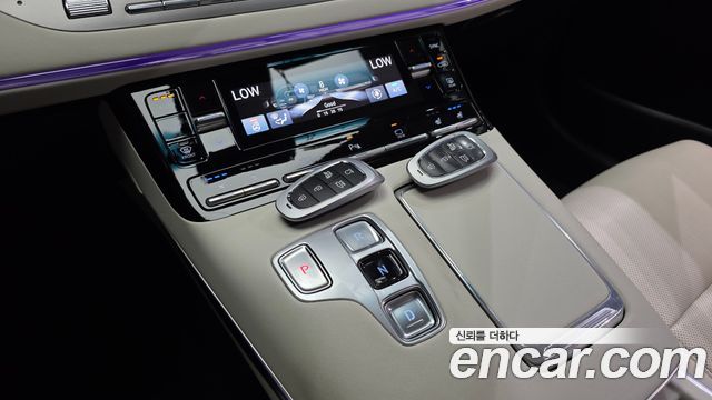 Hyundai Grandeur (IG) 2.5 Le Blanc 2023 — фото 9
