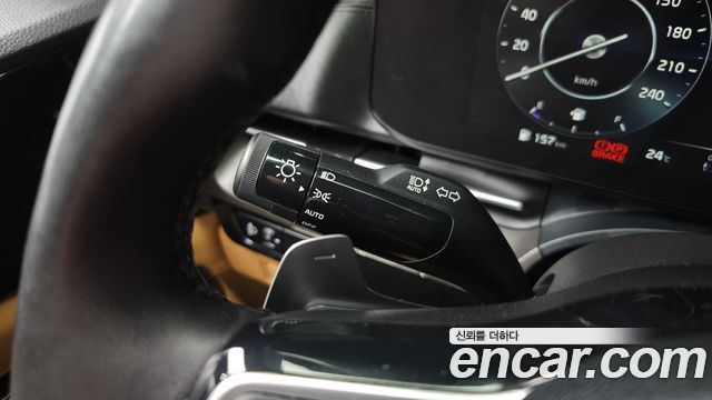 Kia Carnival (IV) Diesel 9-Seater Noblesse 2021 — фото 17