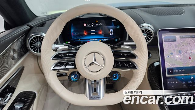 Mercedes-Benz SL-Class (R232) AMG SL63 4MATIC+ Performance 2023 — фото 14