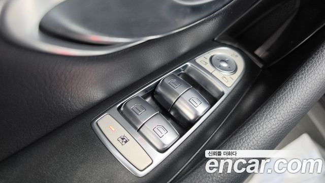 Mercedes-Benz E-Class (W213) E350 4MATIC AMG Line 2021 — фото 29