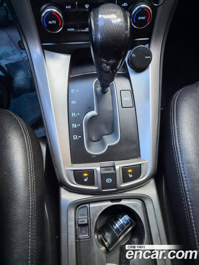 Chevrolet Captiva 2WD LT Premium 2015 — фото 18