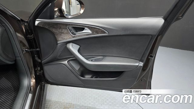 Audi A6 35 TDI Quattro Premium C7 2018 — фото 31