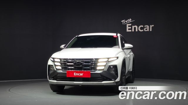 Hyundai Tucson (NX4) Gasoline 1.6 Turbo 2WD Premium 2024 — фото 3
