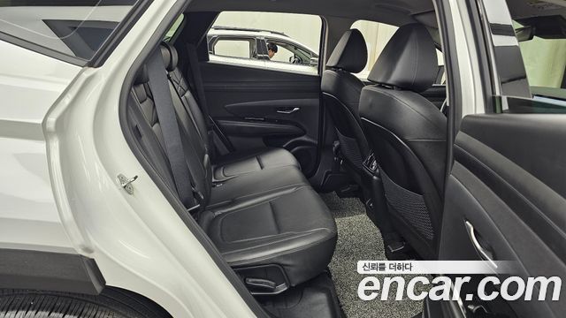 Hyundai Tucson (NX4) Gasoline 1.6 Turbo 2WD Premium 2024 — фото 11