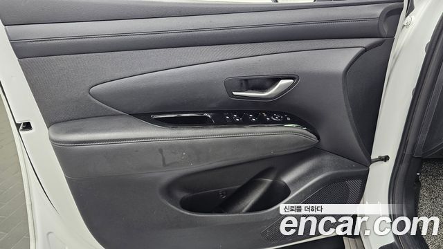 Hyundai Tucson (NX4) Gasoline 1.6 Turbo 2WD Premium 2024 — фото 24