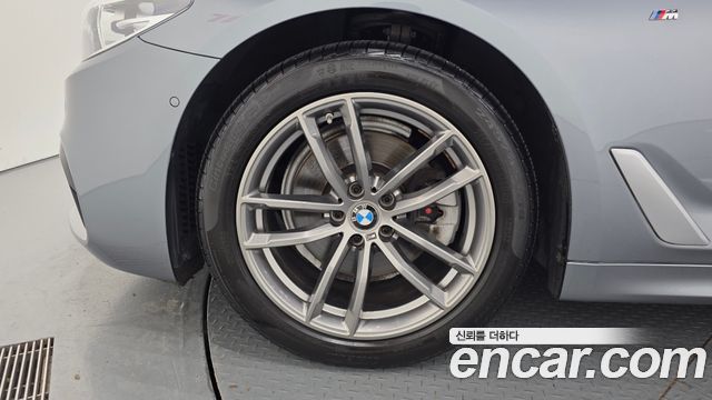BMW 5 Series (G30) 520d M Sport Special Edition 2018 — фото 5