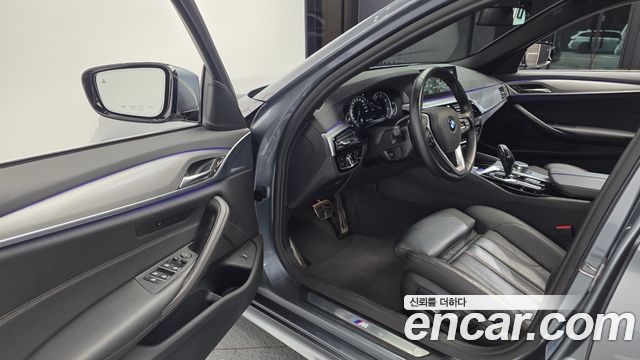 BMW 5 Series (G30) 520d M Sport Special Edition 2018 — фото 10
