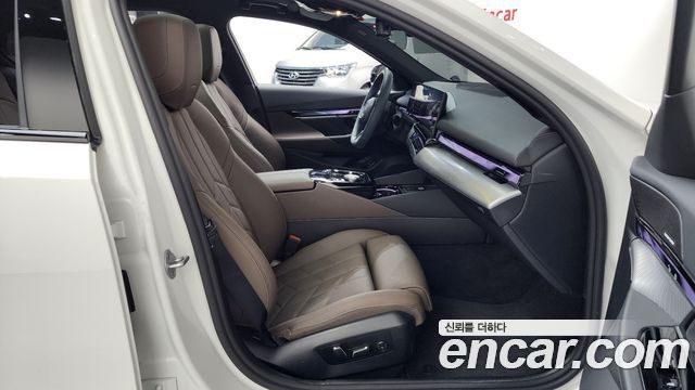 BMW 5 Series (G60) 523d xDrive M Sport 2026 — фото 26