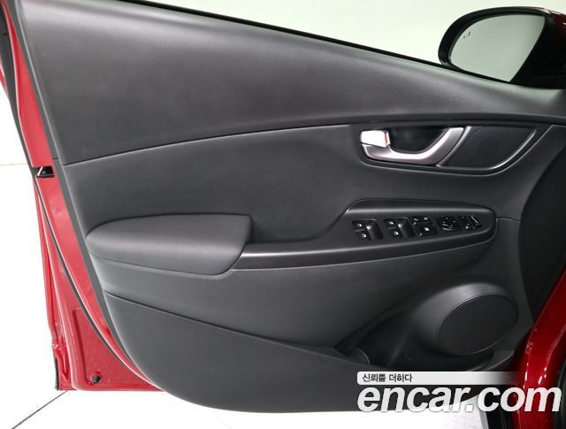 Hyundai Kona Gasoline 1.6 Turbo 2WD Inspiration 2022 — фото 22