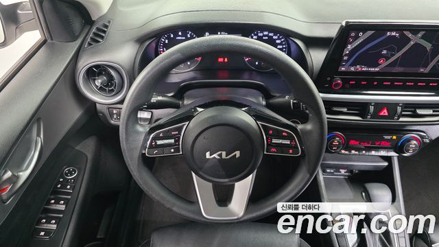 Kia K3 (II) 1.6 Trendy 2022 — фото 16