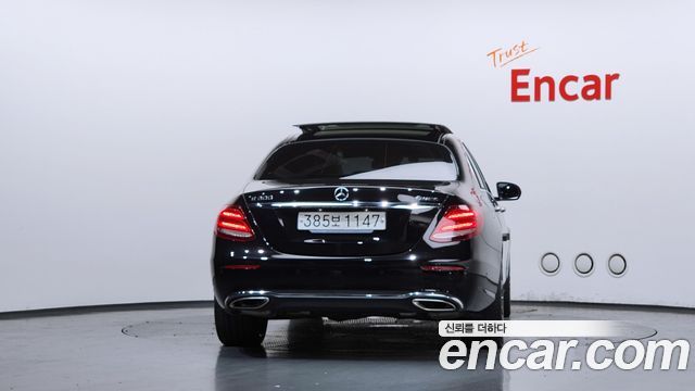 Mercedes-Benz E-Class (W213) E300 Avantgarde 2019 — фото 4