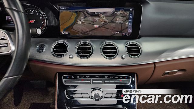 Mercedes-Benz E-Class (W213) E300 Avantgarde 2019 — фото 13