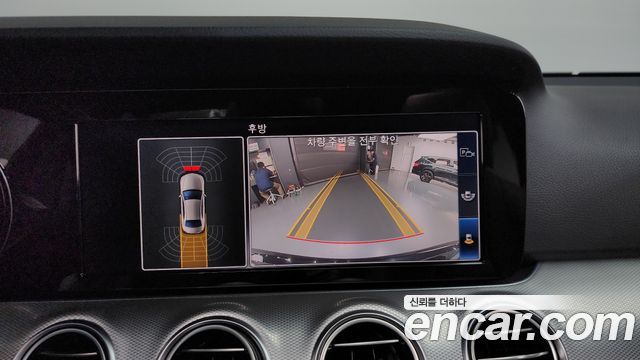 Mercedes-Benz E-Class (W213) E300 Avantgarde 2019 — фото 14