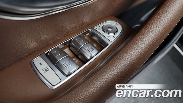 Mercedes-Benz E-Class (W213) E300 Avantgarde 2019 — фото 28