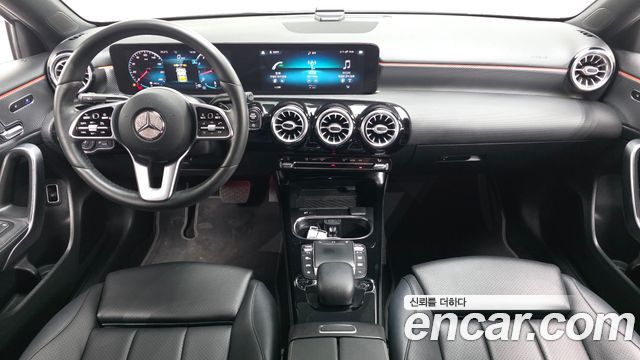 Mercedes-Benz A-Class (W177) A220 Sedan 2021 — фото 7