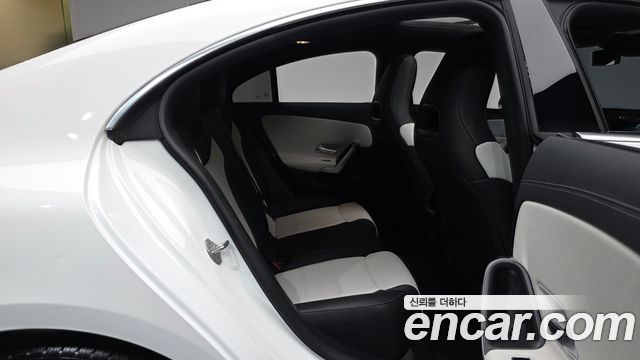 Mercedes-Benz CLA-Class (C118) CLA250 4MATIC 2021 — фото 11