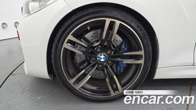 BMW M2 (F87) M2 Coupe M Performance Steering Wheel Edition 2017 — фото 5
