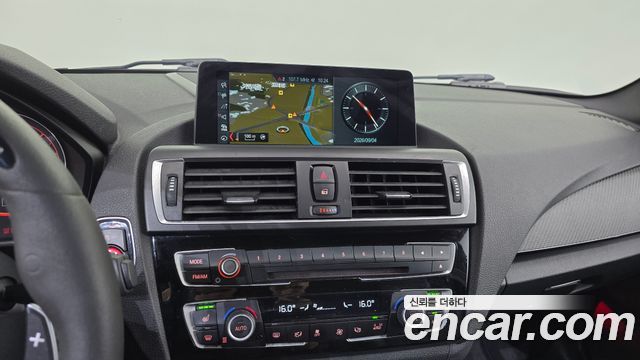 BMW M2 (F87) M2 Coupe M Performance Steering Wheel Edition 2017 — фото 12