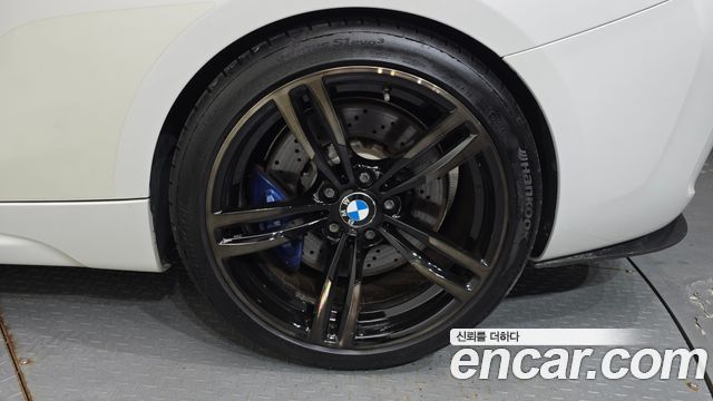 BMW M2 (F87) M2 Coupe M Performance Steering Wheel Edition 2017 — фото 21