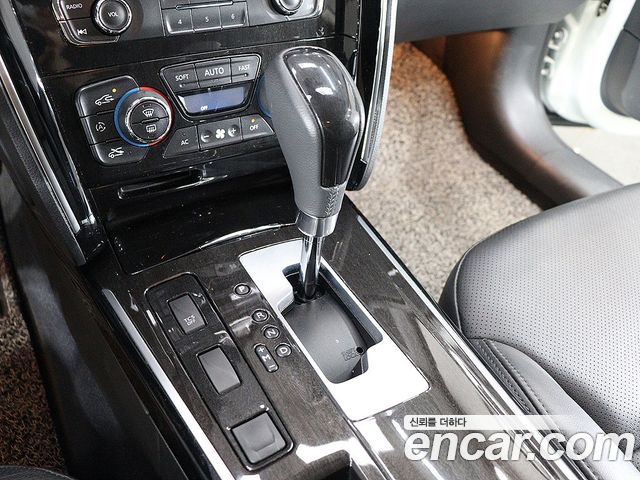 Renault Korea SM7 Nova LPLI 2.0 LPe Disabled 2019 — фото 9