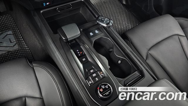 KG Mobility (SsangYong) Musso (Q300) Gasoline 2.0 4WD M7 Grand Style 2026 — фото 9