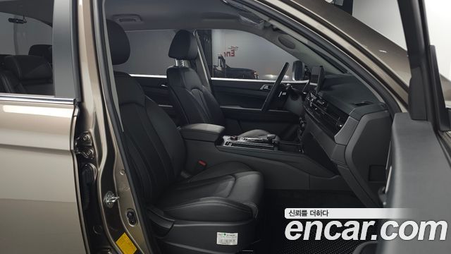KG Mobility (SsangYong) Musso (Q300) Gasoline 2.0 4WD M7 Grand Style 2026 — фото 10