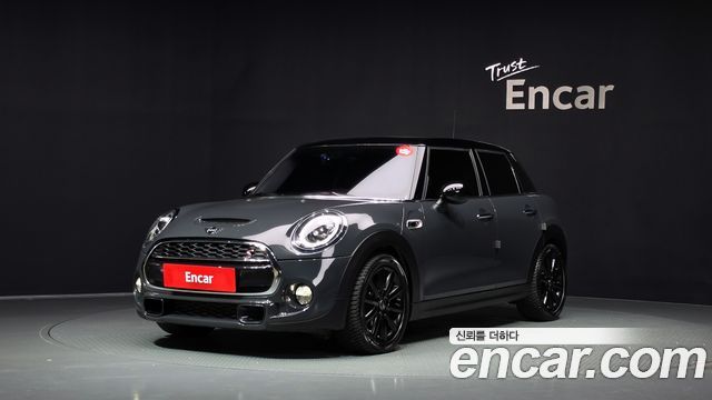 MINI Cooper S 5Door Standard 3rd