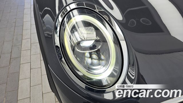 MINI Cooper S 5Door Standard 3rd 2019 — фото 22