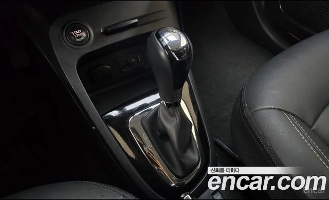Renault Korea QM3 RE 2015 — фото 9