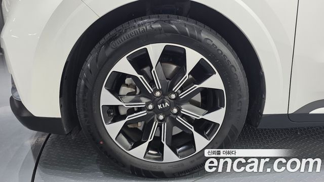 Kia Carnival (IV) Gasoline 9-Seater Signature 2021 — фото 5