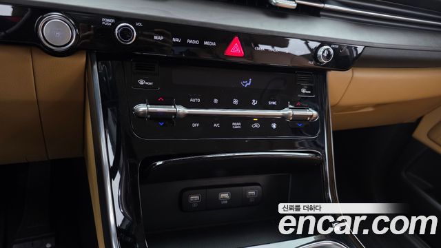 Kia Carnival (IV) Gasoline 9-Seater Signature 2021 — фото 16