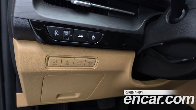 Kia Carnival (IV) Gasoline 9-Seater Signature 2021 — фото 17
