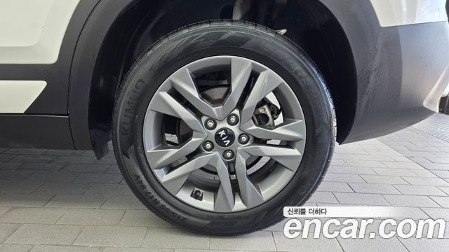 Kia Seltos Gasoline 1.6 Turbo 2WD Prestige 2021 — фото 21
