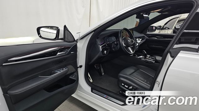 BMW 6 Series GT (G32) 630i xDrive M Sport 2023 — фото 10