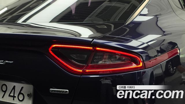 Kia Stinger 2.2 Diesel AWD Platinum 2019 — фото 29