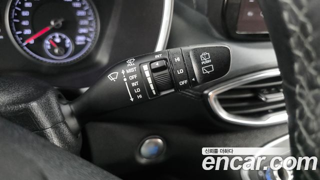 Hyundai Santa Fe Diesel 2.2 2WD Premium 2021 — фото 18