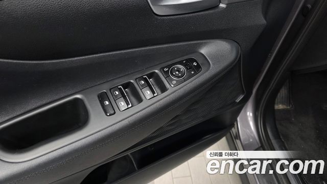 Hyundai Santa Fe Diesel 2.2 2WD Premium 2021 — фото 19
