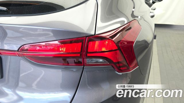 Hyundai Santa Fe Diesel 2.2 2WD Premium 2021 — фото 23