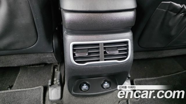 Hyundai Santa Fe Diesel 2.2 2WD Premium 2021 — фото 30