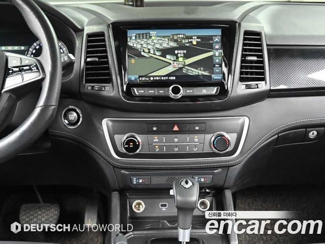 KG Mobility (SsangYong) Rexton Sports Khan Diesel 2.2 4WD Prestige Special (5-Link) 2020 — фото 18