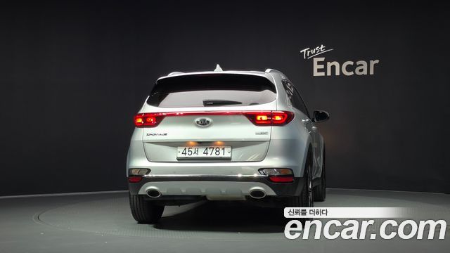 Kia Sportage The Bold Diesel 2.0 2WD Prestige 2019 — фото 4