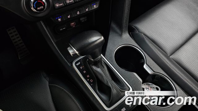 Kia Sportage The Bold Diesel 2.0 2WD Prestige 2019 — фото 9