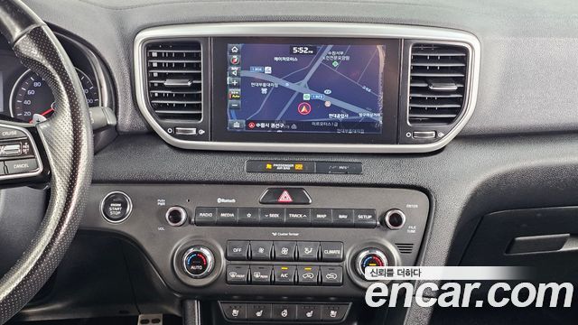 Kia Sportage The Bold Diesel 2.0 2WD Prestige 2019 — фото 13