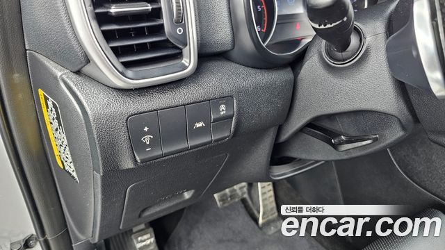 Kia Sportage The Bold Diesel 2.0 2WD Prestige 2019 — фото 27