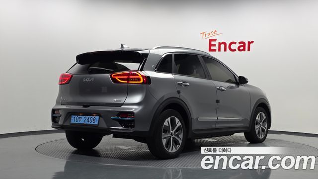 Kia Niro EV Prestige 2022 — фото 2