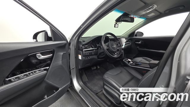 Kia Niro EV Prestige 2022 — фото 10