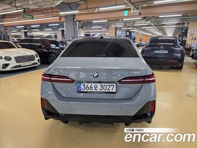 BMW 5 Series (G60) 523d xDrive M Sport 2026 — фото 5