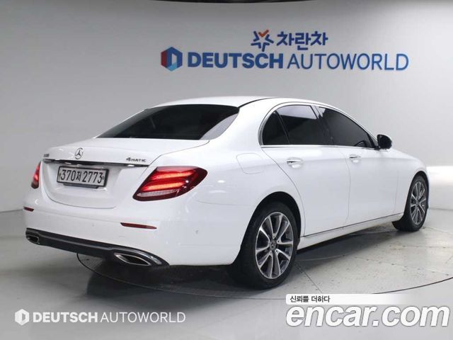 Mercedes-Benz E-Class (W213) E300 4MATIC Avnatgarde 2019 — фото 2
