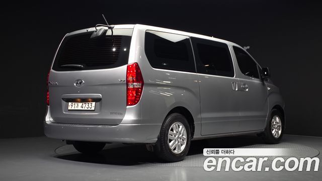 Hyundai Grand Starex Van 3-Seater Smart 2021 — фото 2