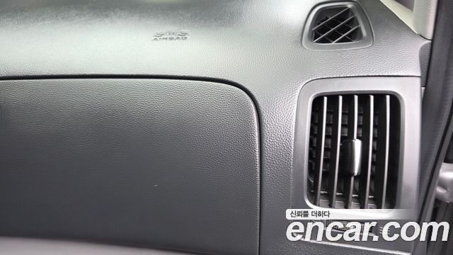 Hyundai Grand Starex Van 3-Seater Smart 2021 — фото 30